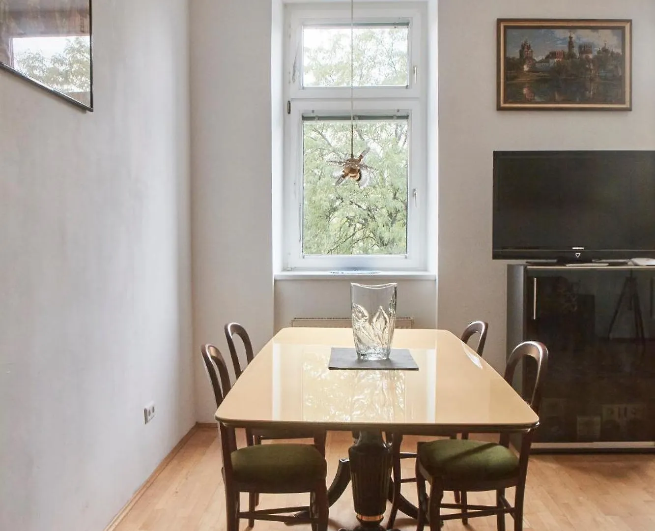 Schoene Altbauwohnung Wien Zentrum Brigittenauer Laende 32 Apartment